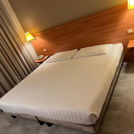 Hotel Re Lissone Esterno foto