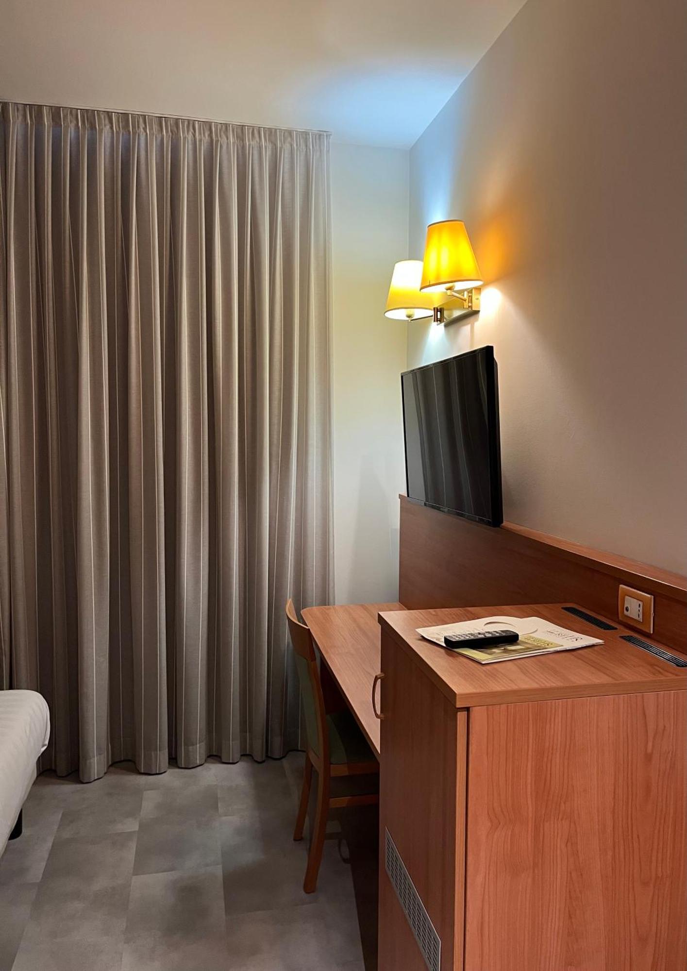 Hotel Re Lissone Esterno foto