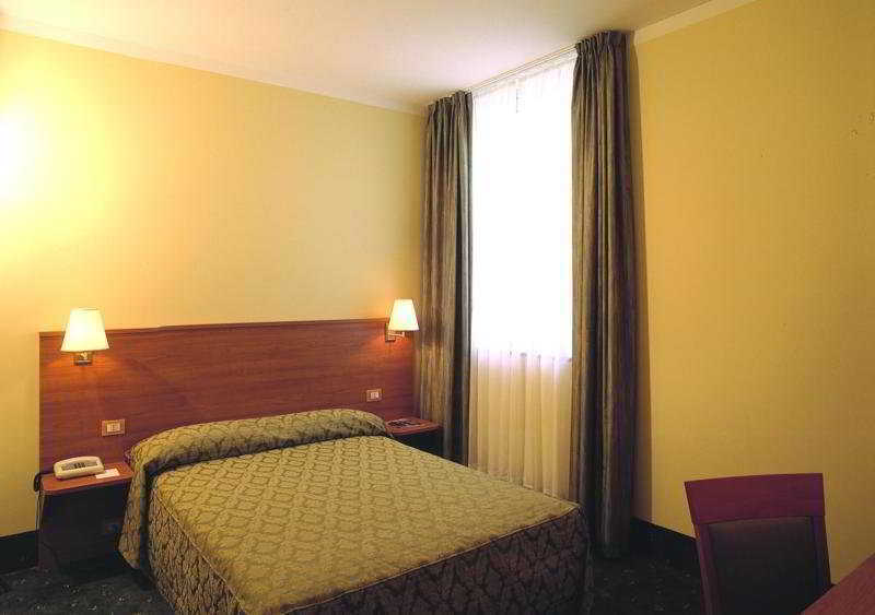 Hotel Re Lissone Esterno foto